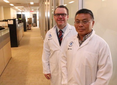 Drs. Mark Walker and Shi Wu Wen.